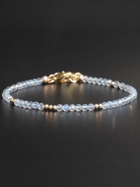 18k Gold Plated Moonstone Beaded Bracelet. New.